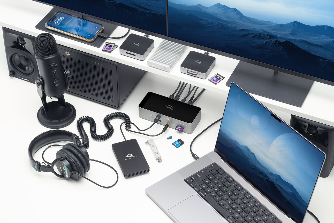 owc thunderbolt 5 dock dual atlas laptop