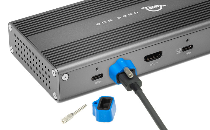 ClingOnケーブルスタビライザーを取り付けたOWC USB4 Hub